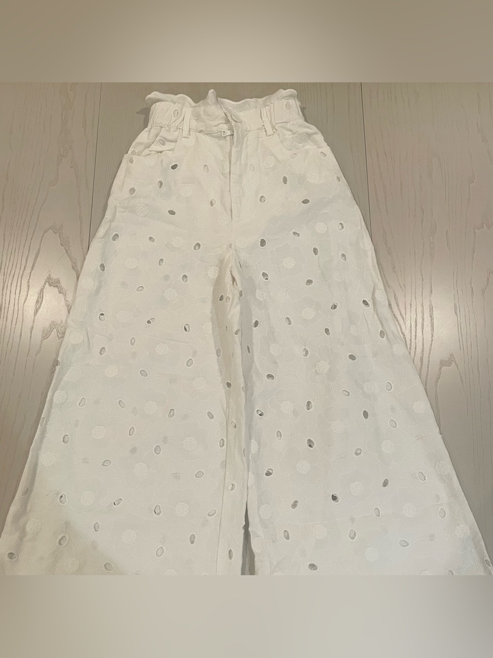 Vivetta White Eyelet Wide Leg Paperbag Waist Pants - Size IT 40 US 4